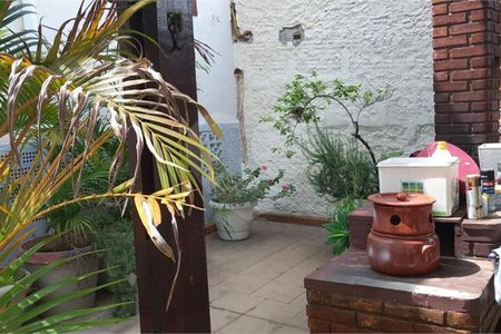 Casa à venda com 3 quartos, 130m² em Parque Vitoria, São Paulo