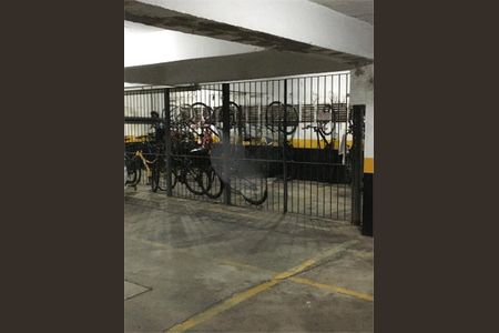 Apartamento à venda com 34m², 1 quarto e 1 vaga