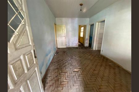 Casa à venda com 100m², 3 quartos e 2 vagas