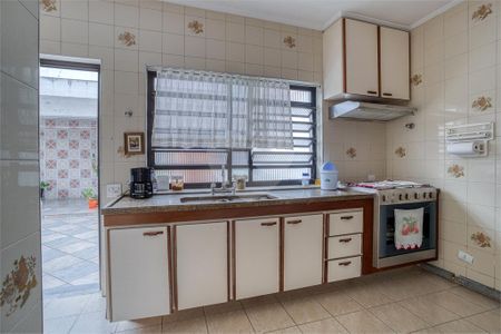 Casa de condomínio à venda com 279m², 4 quartos e 6 vagasCozinha