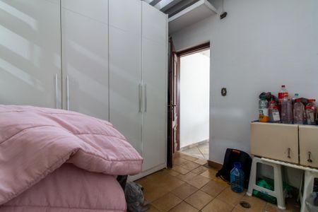 Casa de condomínio à venda com 279m², 4 quartos e 6 vagasQuarto