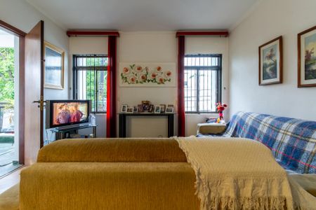 Casa de condomínio à venda com 279m², 4 quartos e 6 vagasSala 2