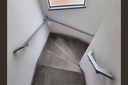 Apartamento à venda com 79m², 1 quarto e sem vaga