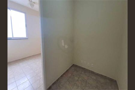 Apartamento à venda com 79m², 2 quartos e sem vaga