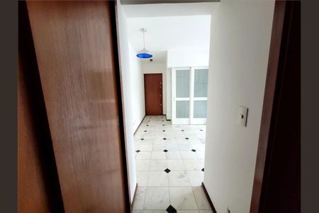 Apartamento à venda com 44m², 1 quarto e 1 vaga