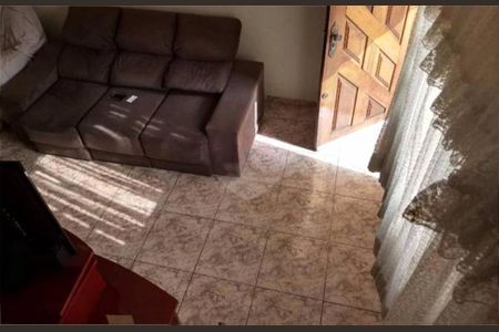 Casa de condomínio à venda com 103m², 2 quartos e 4 vagas