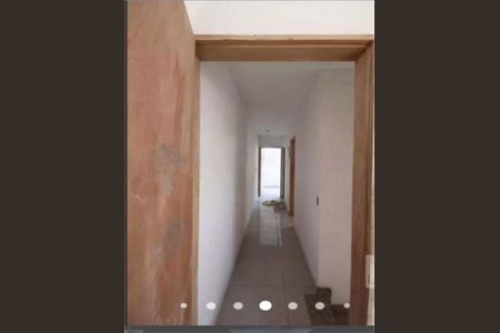 Casa de condomínio à venda com 129m², 3 quartos e 4 vagas