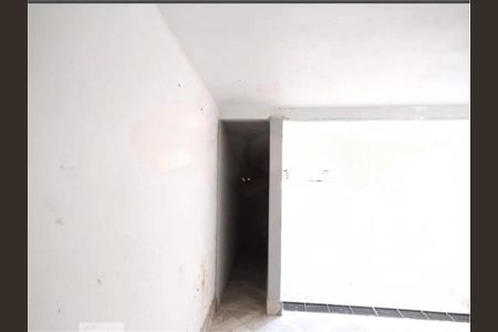 Casa de condomínio à venda com 129m², 3 quartos e 4 vagas