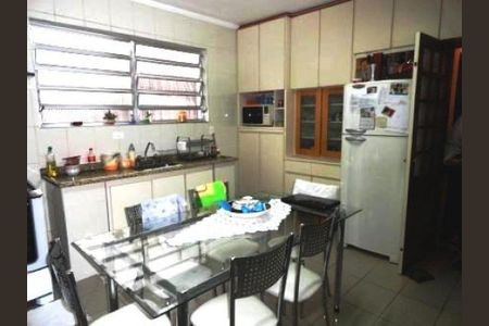 Casa à venda com 140m², 3 quartos e 3 vagas