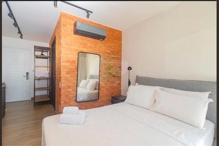 Apartamento à venda com 28m², 1 quarto e sem vaga