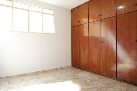 Apartamento para alugar com 68m², 3 quartos e 1 vagaQuarto 1