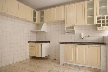 Apartamento para alugar com 68m², 3 quartos e 1 vagaCozinha
