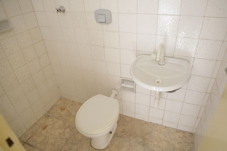 Apartamento para alugar com 68m², 3 quartos e 1 vagaBanheiro de Serviço