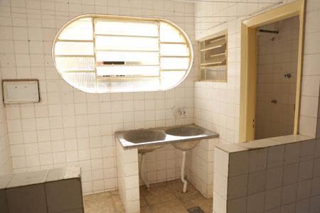 Apartamento para alugar com 68m², 3 quartos e 1 vagaÁrea de Serviço