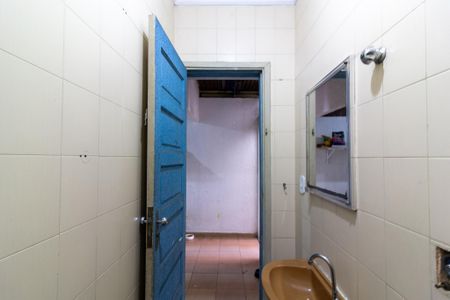 Casa à venda com 200m², 3 quartos e 2 vagasBanheiro de Serviço