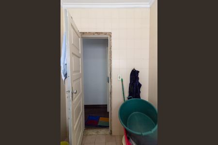 Casa à venda com 200m², 3 quartos e 2 vagasBanheiro da Suíte