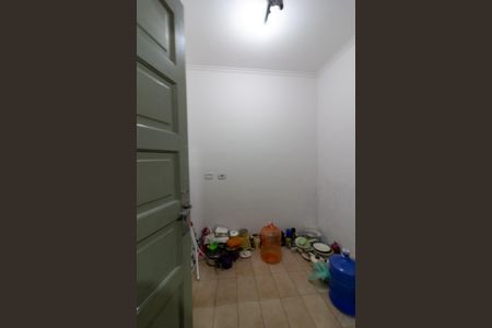 Casa à venda com 200m², 3 quartos e 2 vagasQuarto de Serviço