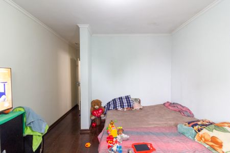 Casa à venda com 200m², 3 quartos e 2 vagasSuíte