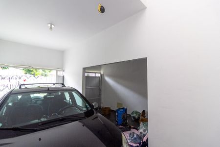 Casa à venda com 200m², 3 quartos e 2 vagasGaragem