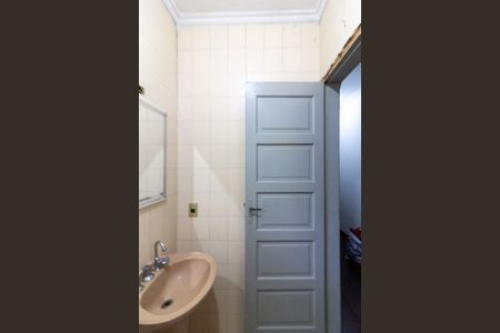 Casa à venda com 200m², 3 quartos e 2 vagasBanheiro Social