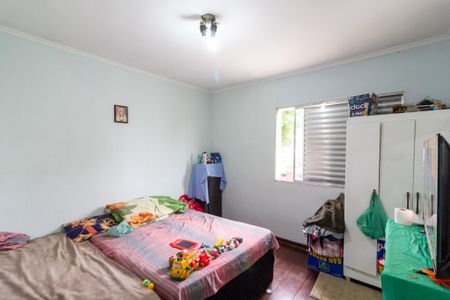 Casa à venda com 200m², 3 quartos e 2 vagasSuíte