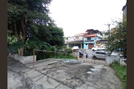 Casa à venda com 190m², 3 quartos e 6 vagas