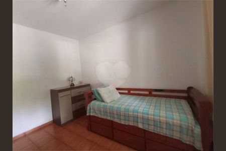 Casa à venda com 190m², 3 quartos e 6 vagas