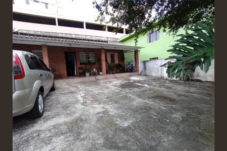 Casa à venda com 190m², 3 quartos e 6 vagas