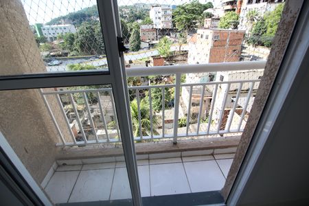 Apartamento para alugar com 47m², 2 quartos e 1 vagaSala - Varanda