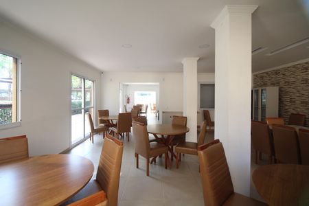 Apartamento para alugar com 47m², 2 quartos e 1 vagaÁrea Comum - Salão de Festas