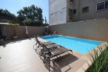 Apartamento para alugar com 47m², 2 quartos e 1 vagaÁrea Comum - Piscina