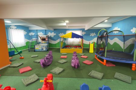 Apartamento para alugar com 86m², 2 quartos e 2 vagasÁrea comum - Playground