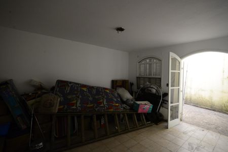 Casa à venda com 126m², 2 quartos e 2 vagasEdícula