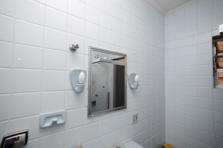 Casa à venda com 126m², 2 quartos e 2 vagasBanheiro 1