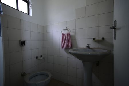 Casa à venda com 126m², 2 quartos e 2 vagasBanheiro - Edícula