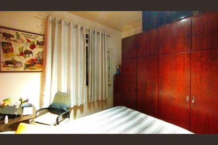 Casa à venda com 350m², 6 quartos e 8 vagas Casa à venda com 350m², 6 quartos e 8 vagasQuarto 2