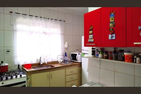 Casa à venda com 350m², 6 quartos e 8 vagas Casa à venda com 350m², 6 quartos e 8 vagasEdícula - Cozinha