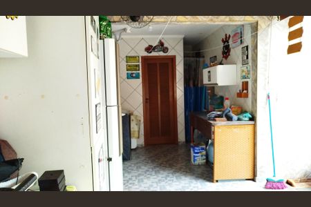 Casa à venda com 350m², 6 quartos e 8 vagas Casa à venda com 350m², 6 quartos e 8 vagasÁrea de serviço