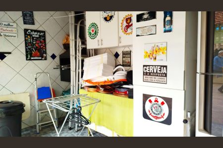 Casa à venda com 350m², 6 quartos e 8 vagas Casa à venda com 350m², 6 quartos e 8 vagasÁrea de serviço