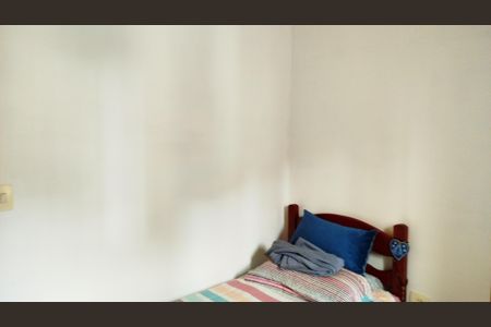 Casa à venda com 350m², 6 quartos e 8 vagas Casa à venda com 350m², 6 quartos e 8 vagasEdícula - quarto 1