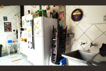 Casa à venda com 350m², 6 quartos e 8 vagas Casa à venda com 350m², 6 quartos e 8 vagasÁrea de serviço