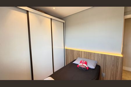 Apartamento à venda com 77m², 2 quartos e 2 vagasQuarto