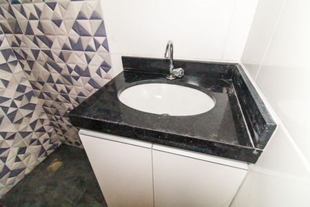 Apartamento para alugar com 41m², 2 quartos e sem vagaBanheiro