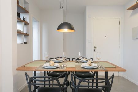 Apartamento à venda com 52m², 1 quarto e sem vagaSala