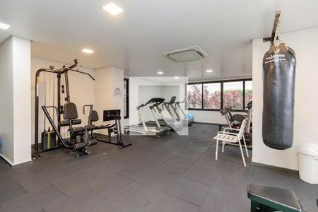 Apartamento à venda com 131m², 4 quartos e 2 vagasÁrea comum - Academia