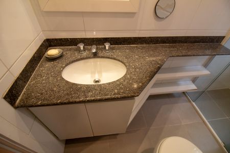 Apartamento à venda com 131m², 4 quartos e 2 vagasBanheiro da Suíte 1