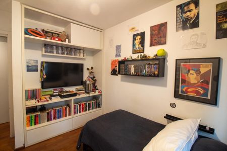 Apartamento à venda com 131m², 4 quartos e 2 vagasQuarto 1