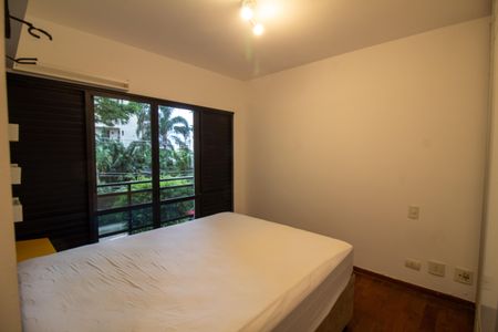 Apartamento à venda com 131m², 4 quartos e 2 vagasSuíte 1