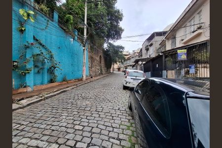 Apartamento à venda com 61m², 2 quartos e sem vagaVista da Rua