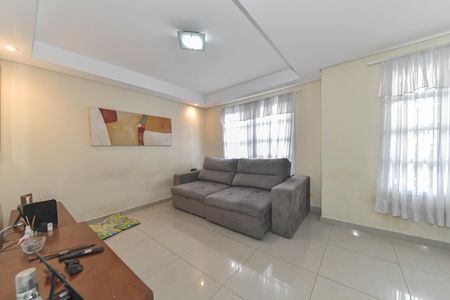 Casa de condomínio à venda com 96m², 3 quartos e 3 vagasSala